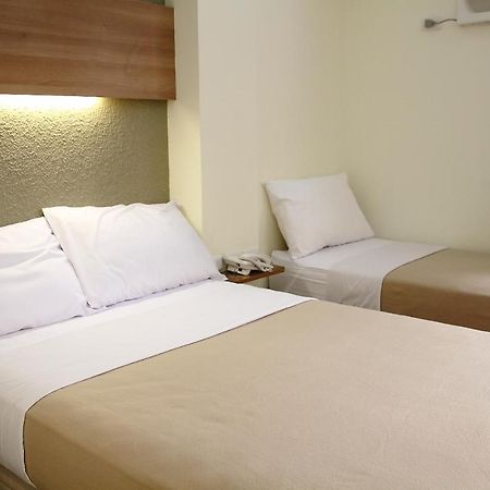 The Center Suites Cebu Εξωτερικό φωτογραφία