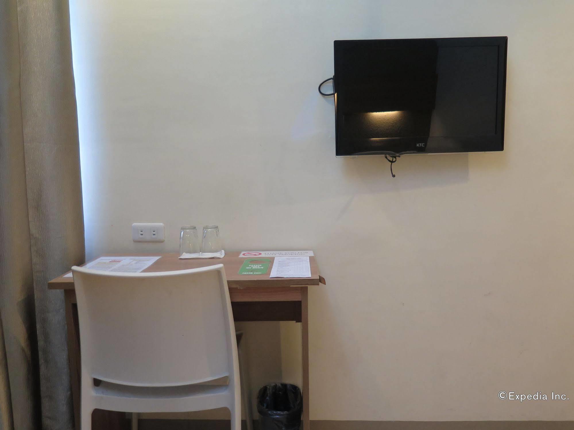 The Center Suites Cebu Εξωτερικό φωτογραφία